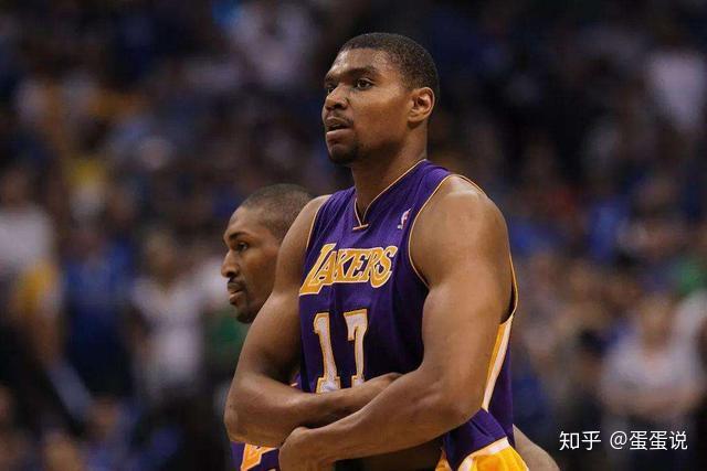 约基奇36+17+10快船险胜掘金 76人克热火3连胜